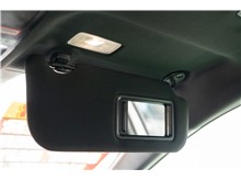 Vehicle Thumb #24