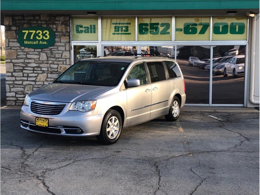 2013 Chrysler Town & Country from Metcalf Auto Plaza