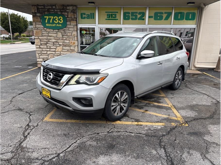 2017 Nissan Pathfinder