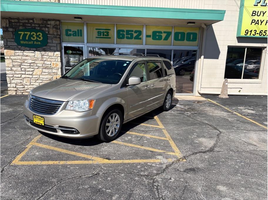 2014 Chrysler Town & Country from Metcalf Auto Plaza