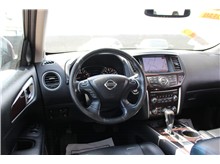 Vehicle Thumb #15
