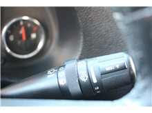 Vehicle Thumb #24