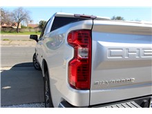 Vehicle Thumb #9