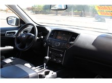 Vehicle Thumb #21