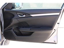 Vehicle Thumb #21