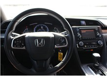 Vehicle Thumb #23