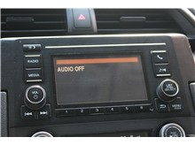 Vehicle Thumb #32