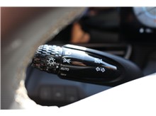 Vehicle Thumb #26