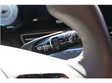 Vehicle Thumb #27