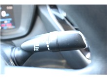 Vehicle Thumb #28