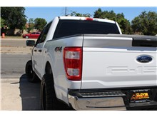 Vehicle Thumb #9