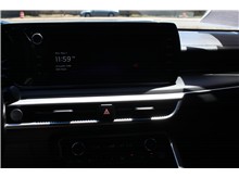 Vehicle Thumb #32