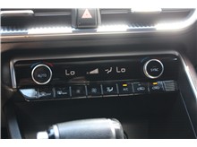 Vehicle Thumb #35