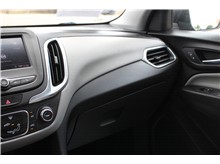 Vehicle Thumb #38