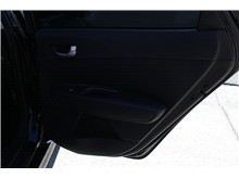 Vehicle Thumb #18
