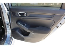 Vehicle Thumb #18