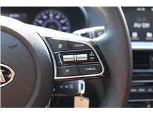 Vehicle Thumb #26