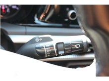 Vehicle Thumb #28