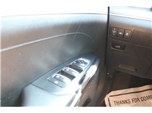 Vehicle Thumb #30