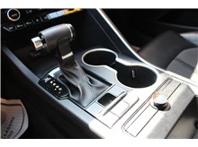 Vehicle Thumb #35