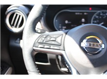 Vehicle Thumb #25