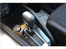Vehicle Thumb #33