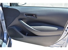 Vehicle Thumb #21