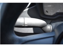 Vehicle Thumb #26