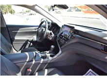 Vehicle Thumb #21