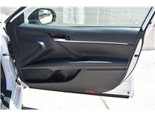Vehicle Thumb #21