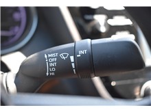 Vehicle Thumb #28