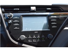 Vehicle Thumb #32