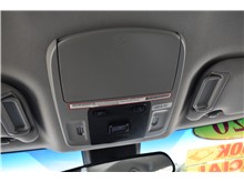 Vehicle Thumb #35