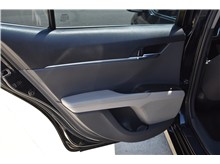 Vehicle Thumb #16
