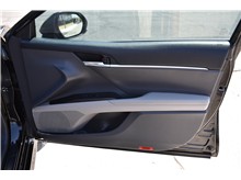 Vehicle Thumb #21