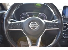 Vehicle Thumb #24