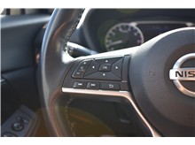 Vehicle Thumb #25