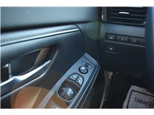 Vehicle Thumb #30
