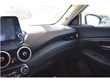Vehicle Thumb #36