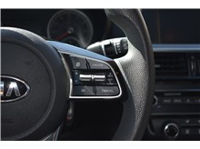Vehicle Thumb #26