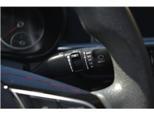 Vehicle Thumb #27