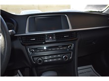 Vehicle Thumb #31