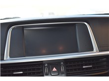 Vehicle Thumb #32