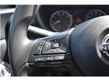Vehicle Thumb #19