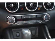 Vehicle Thumb #27