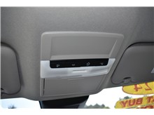 Vehicle Thumb #30
