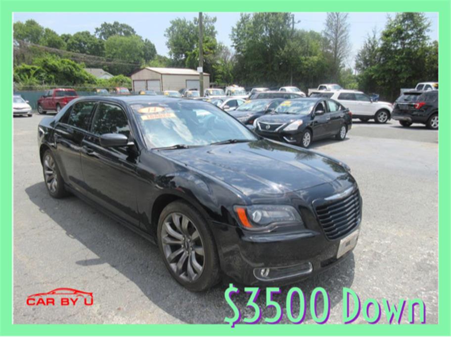 2014 Chrysler 300 from CAR BY U
