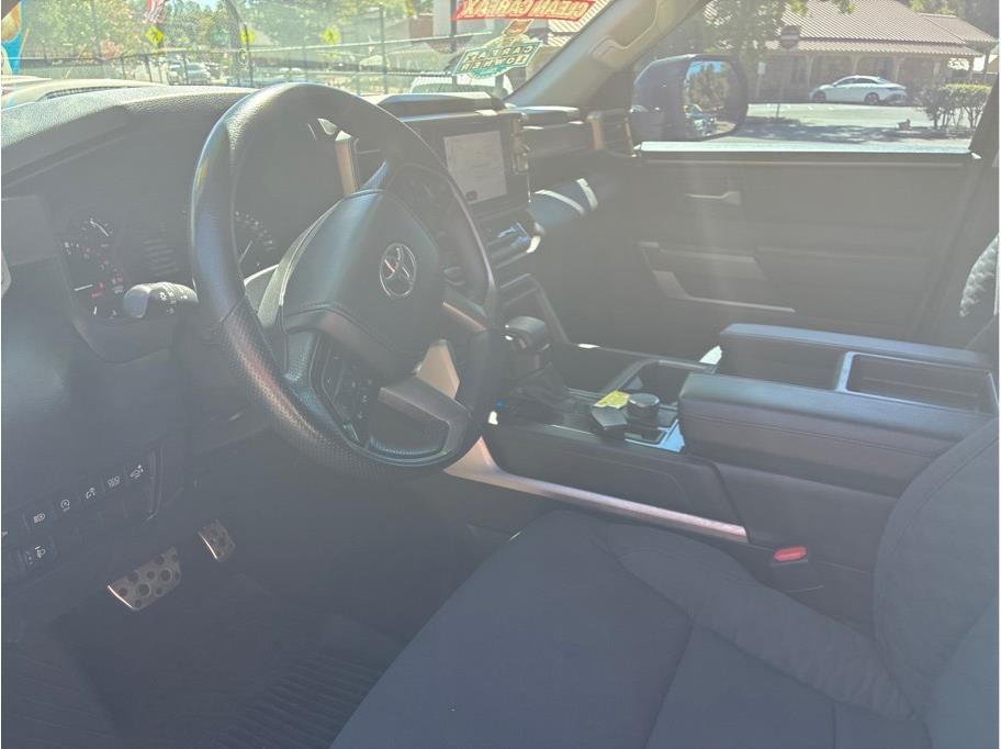 2022 Toyota Tundra SR5 - Photo 7