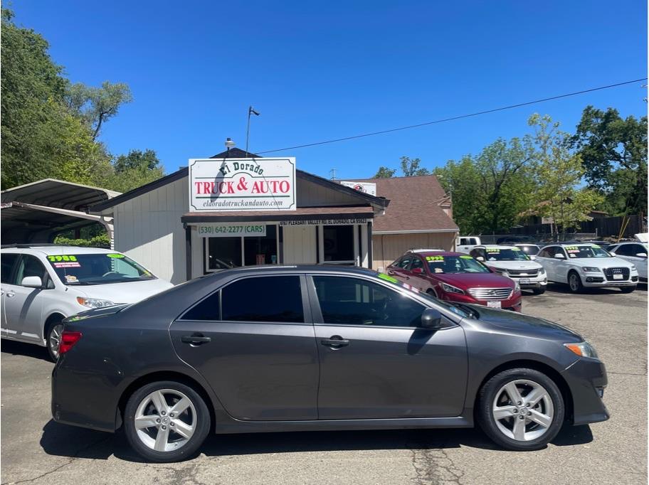 2014 Toyota Camry SE