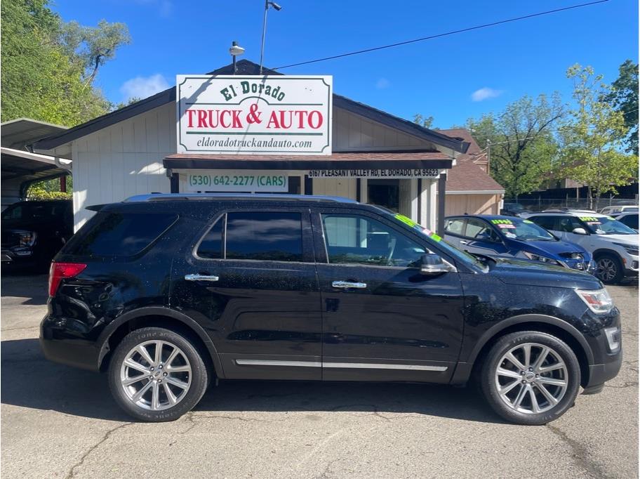 2017 Ford Explorer Limited FWD's photo